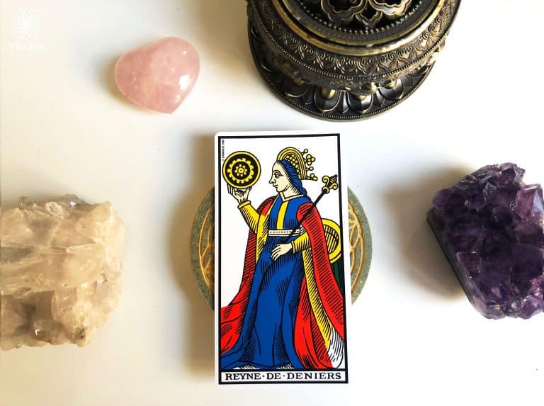 reine de denier dans le tarot