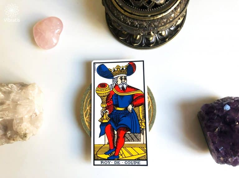 roi de coupe dans le tarot