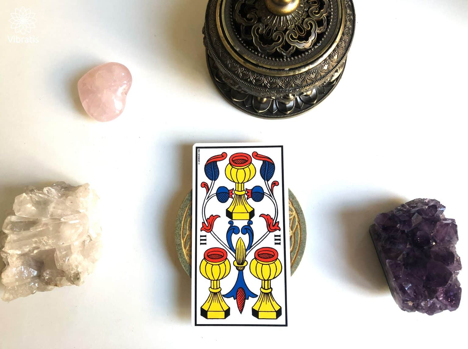 Significations du Trois de Coupe dans le Tarot de Marseille